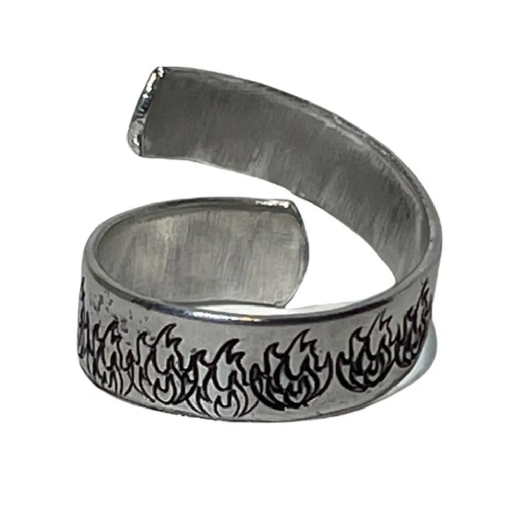 Handmade ring hand